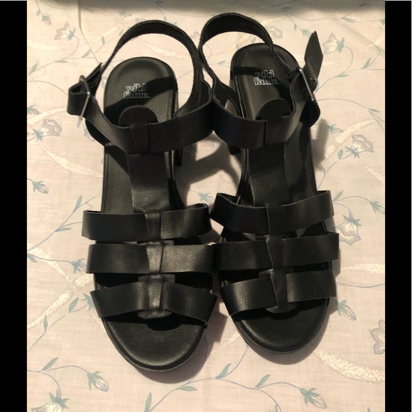 black summer sandals